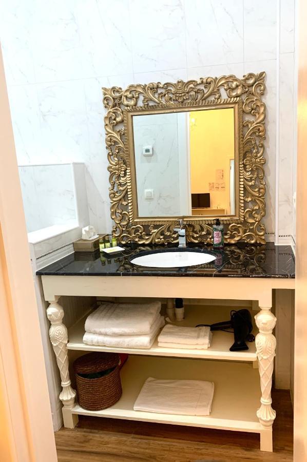 Royal Horses Bed & Breakfast Overijse Bagian luar foto